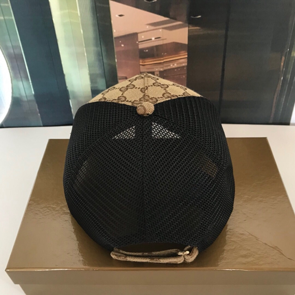 ブランド帽子側面デザイン